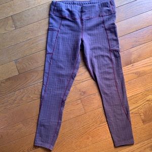 Pact Organic herringbone crop yoga leggings size 6